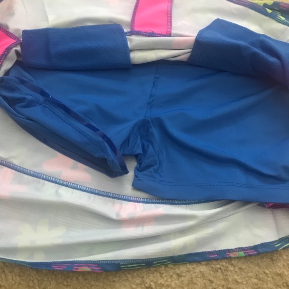 NWT Birdies and Bows Pleated Golf Skorts L XL - Picture 3 of 6